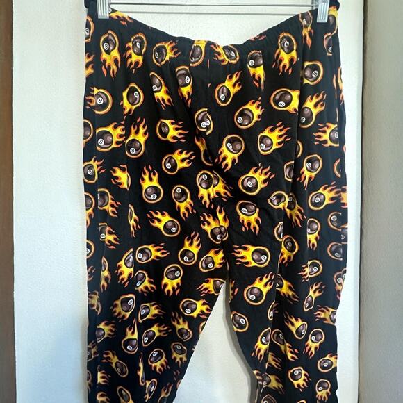 Flame 8-Ball Print Lounge Pants – Size XL (Unisex) - Picture 3 of 8